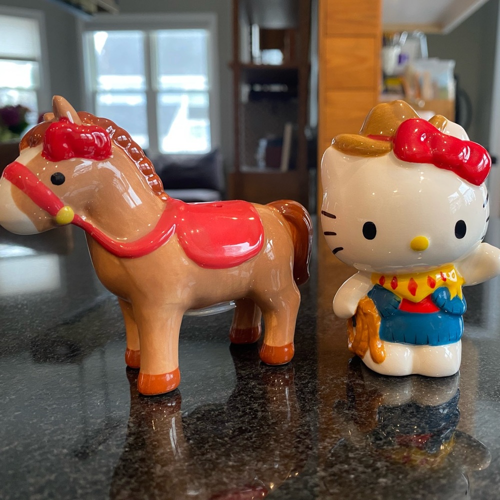Hello Kitty Western Adventure Ceramic Salt and Pepper Set - Red, Brown, Blue